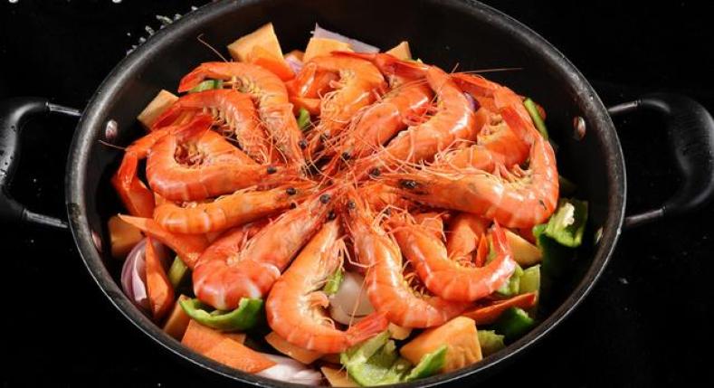 兄弟三汁焖锅店加盟