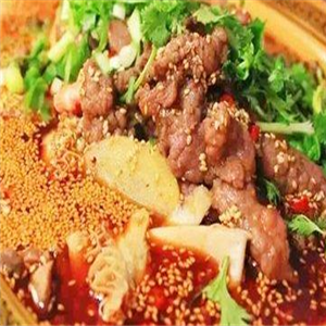 周极品特色冒菜店