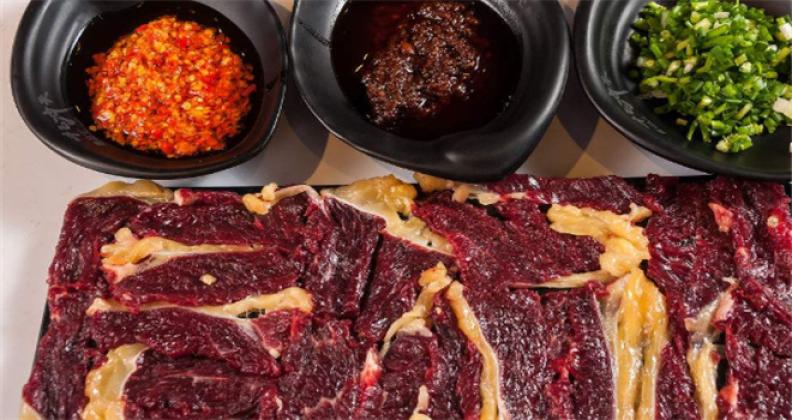 潮新鲜牛肉火锅加盟