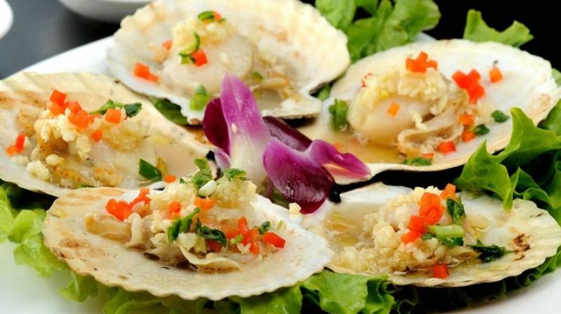 潮鲜汇碳烧海鲜加盟