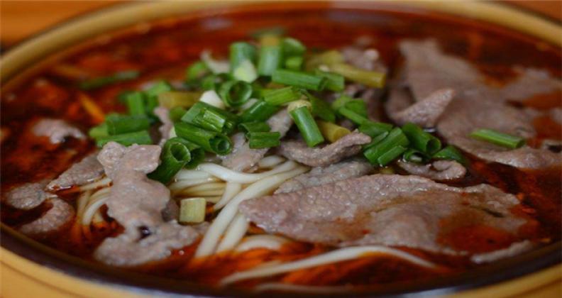 陈大骨武胜猪肝面加盟