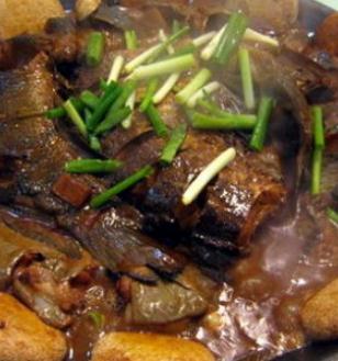 地锅鱼