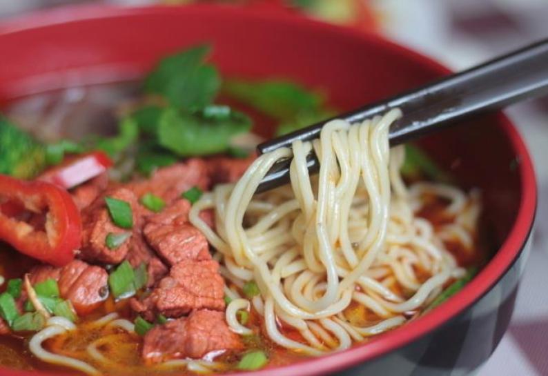 丑丑家私厨米粉加盟