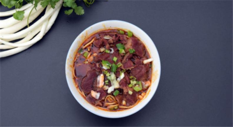 重庆老五牛肉面加盟