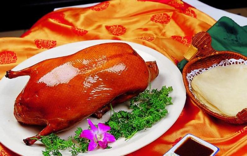 出炉记烤鸭加盟