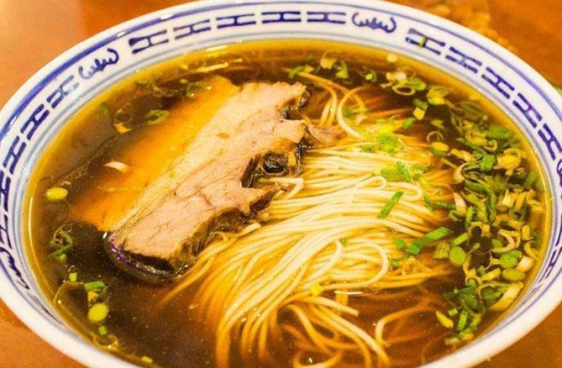 川味菜面食馆加盟