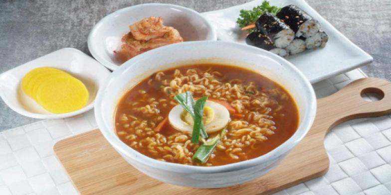 鲜小二泡面小食堂加盟