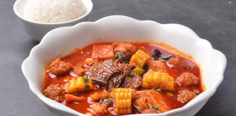 村上榕树冒菜加盟