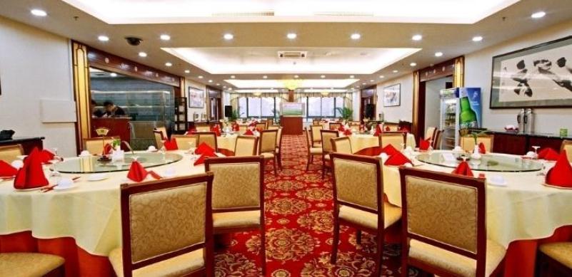 皇记煌三汁焖锅加盟