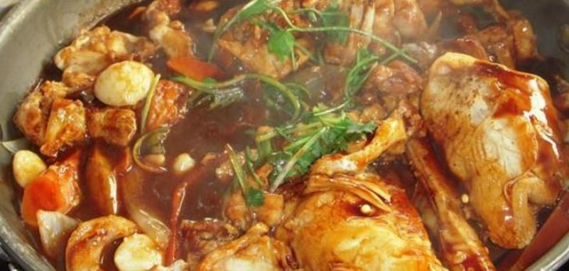 焖掌柜焖锅加盟