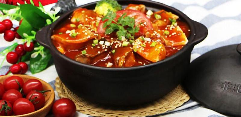 非池中土锅焖鱼加盟