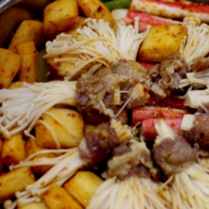 京御煌三汁焖锅加盟