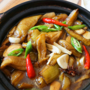 吉东家焖锅米饭