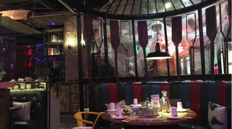 焰上宴三汁焖锅加盟