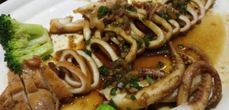 越茗苑越式美食馆加盟