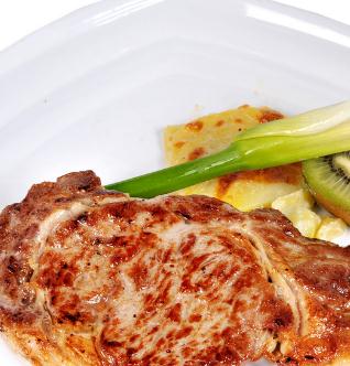 海上旧梦主题演艺西餐厅