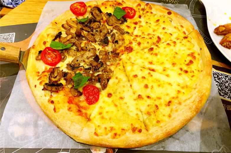 乐时榴莲披萨加盟