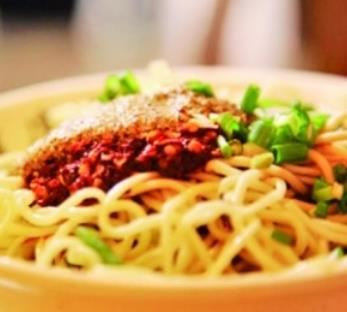 俏阿郎私房牛肉面加盟