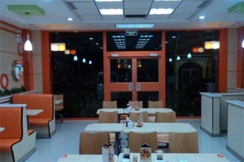 晋小二刀削面加盟