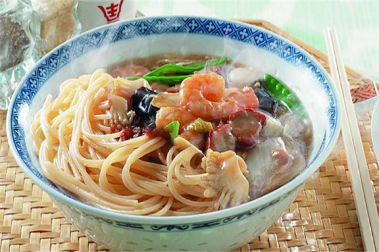 六朝居面馆加盟