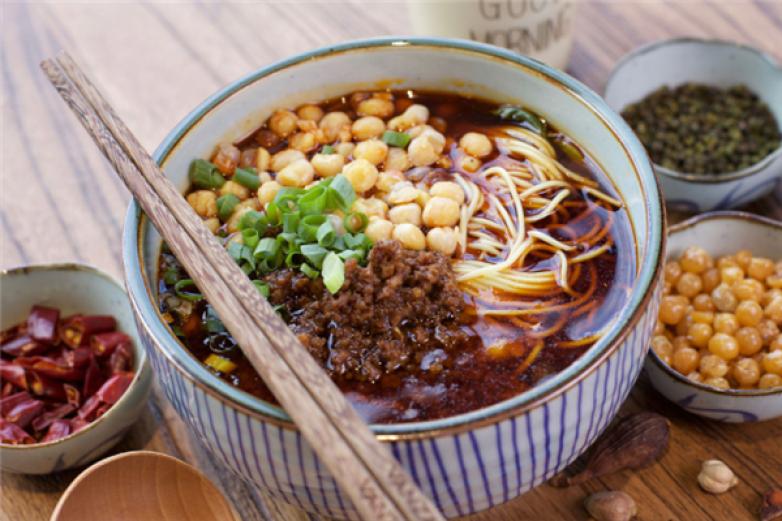 猫婆重庆小面加盟