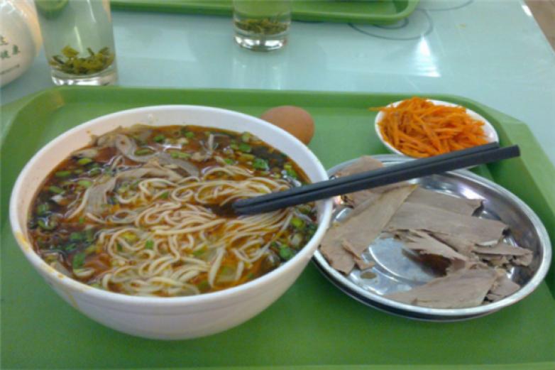 麦连吉味面馆加盟