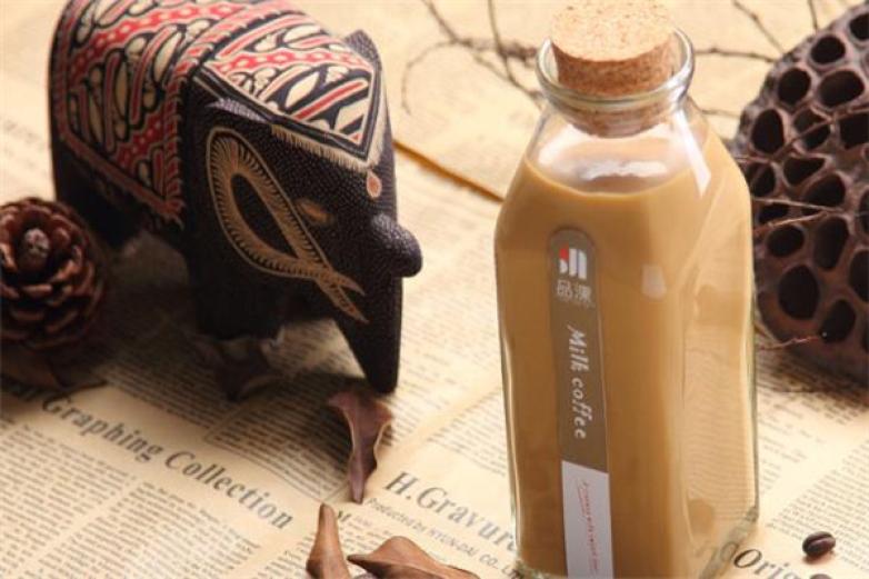 PLAYWORLD轻饮品加盟