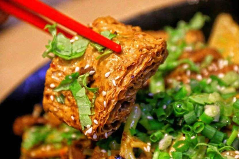 东吃西吃冒菜加盟