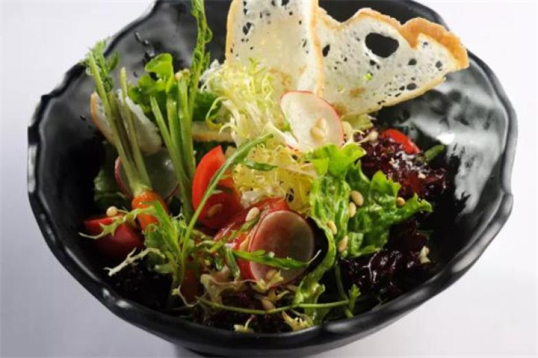 轰炸卡路里轻食加盟