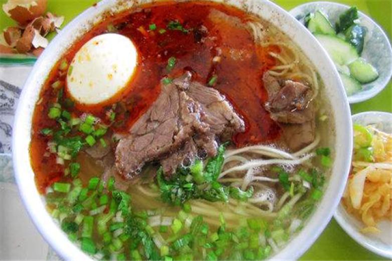 阿鞑阿玛牛肉面加盟