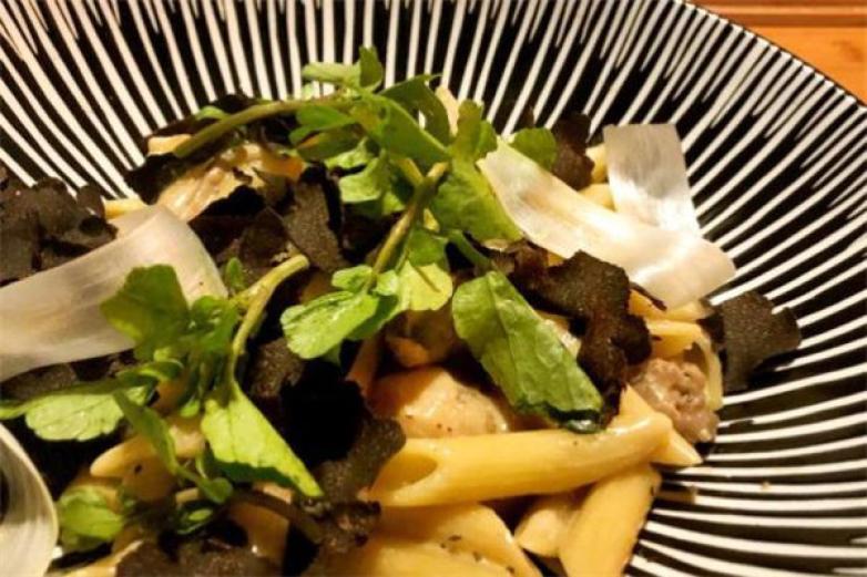 菲斯特花园西餐厅加盟