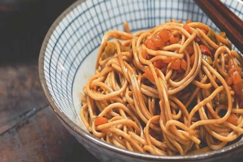 常青树热干面加盟