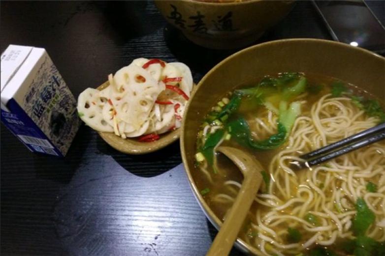 吾麦道面馆加盟