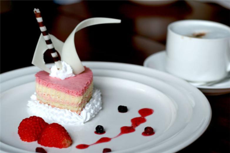 左右时光咖啡西餐厅加盟