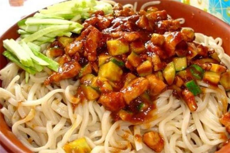 三兄炸酱面加盟