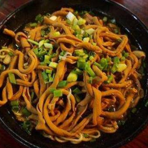 明昕古记鸭肠面