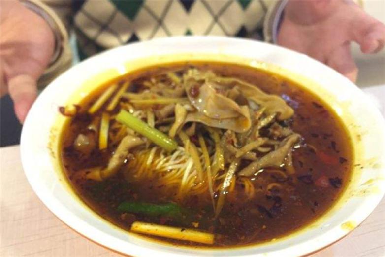 明昕古记鸭肠面加盟