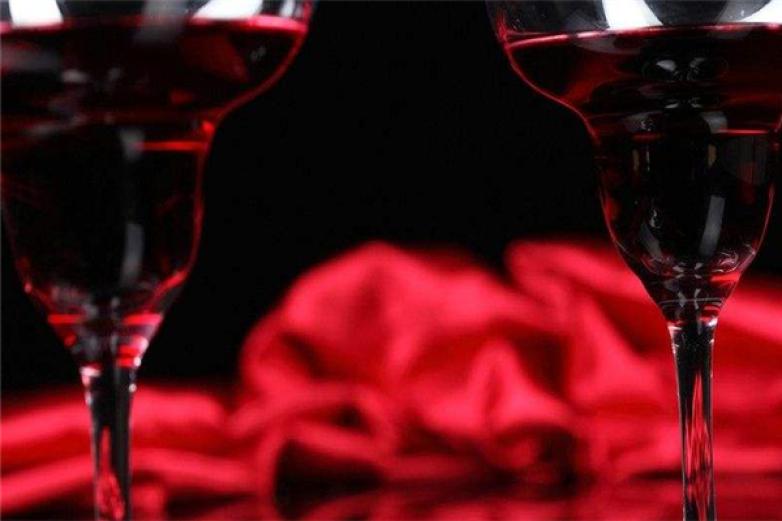 宾富洛克斯加盟