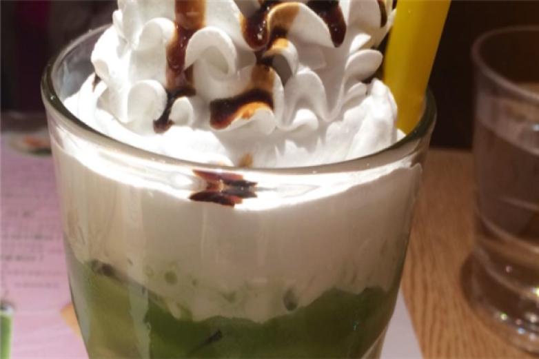 花言果语饮品加盟