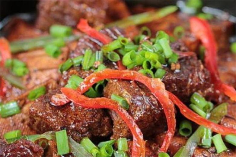 彭氏牛肉煨锅加盟