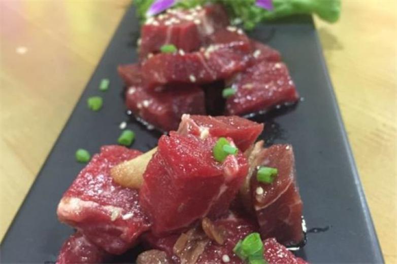 三石川碳烤加盟