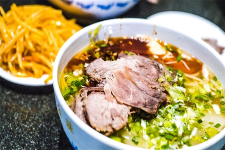 一碗牛肉面加盟