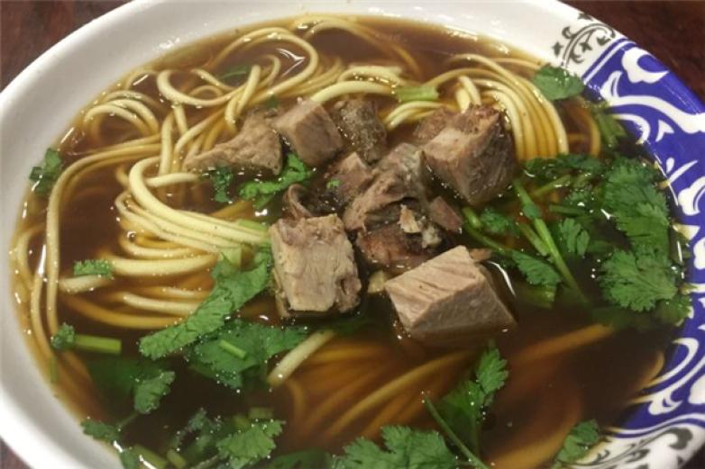 宇飞牛肉面加盟