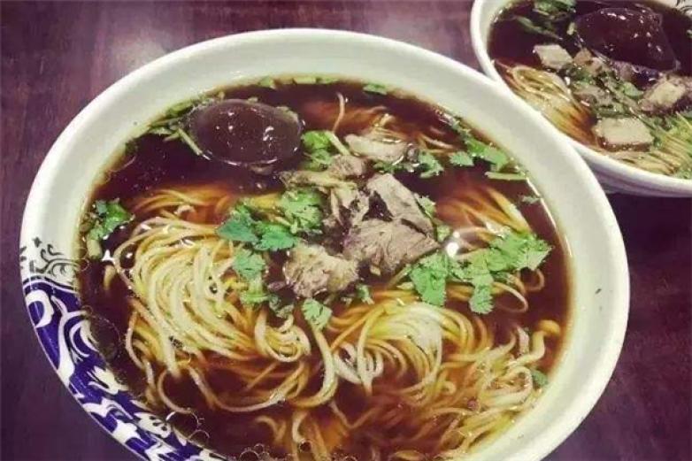 宇飞牛肉面加盟