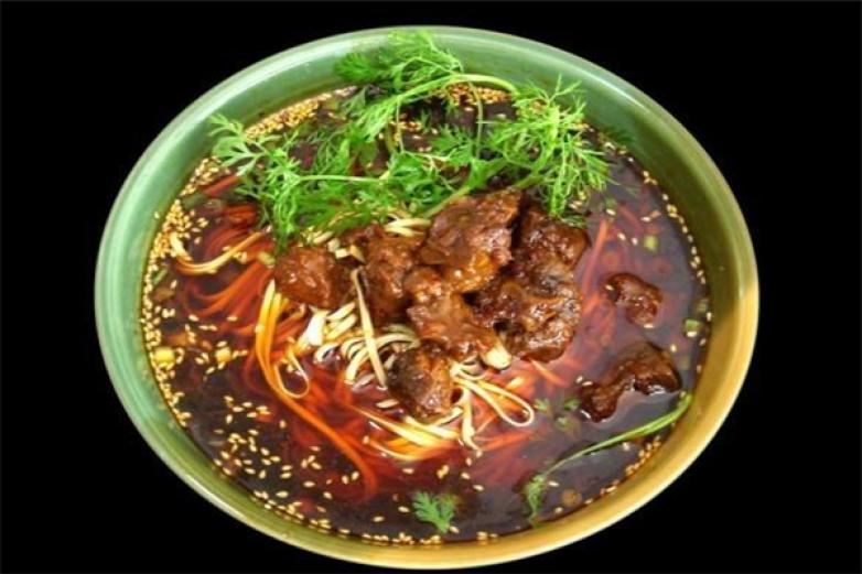 品丫品牛肉面加盟