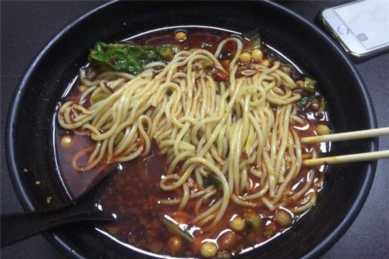 渝百万重庆小面加盟