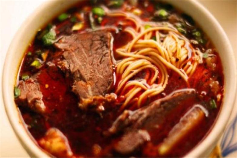 占国牛肉面加盟