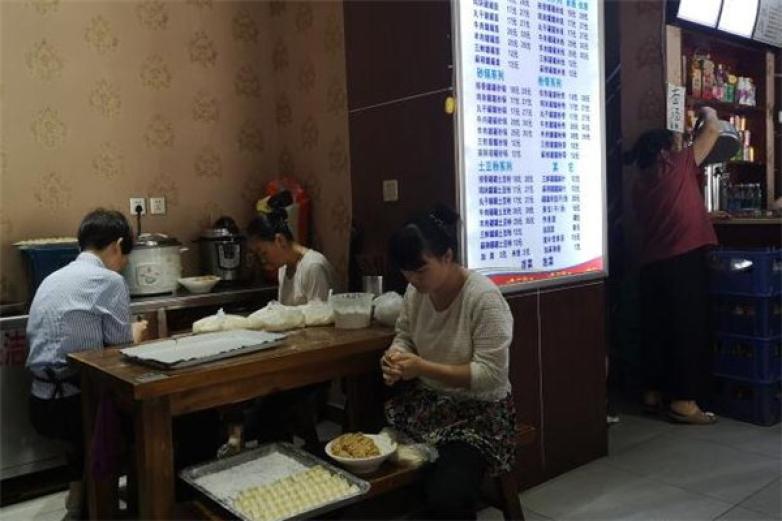 宫廷药膳罐罐面加盟