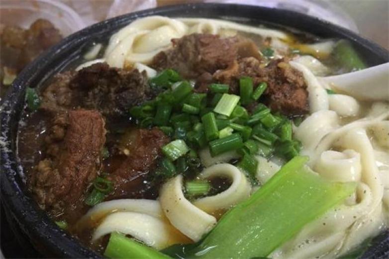 宫廷药膳罐罐面加盟