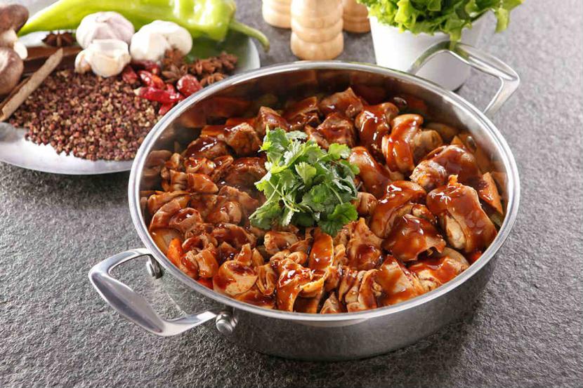 怪味合焖锅加盟